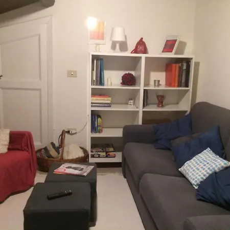 Casa Di Bianca Attico Panoramico A Centro