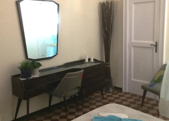 Casa Di Bianca Attico Panoramico A Centro *